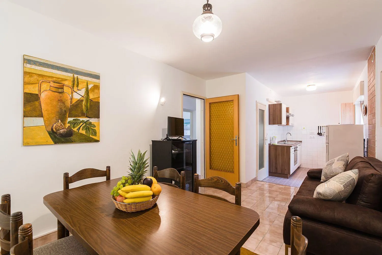 Charmantes Apartment Nur 200 Meter Zum Strand Mit Meerblick, Liegen, Grillbereich Selce